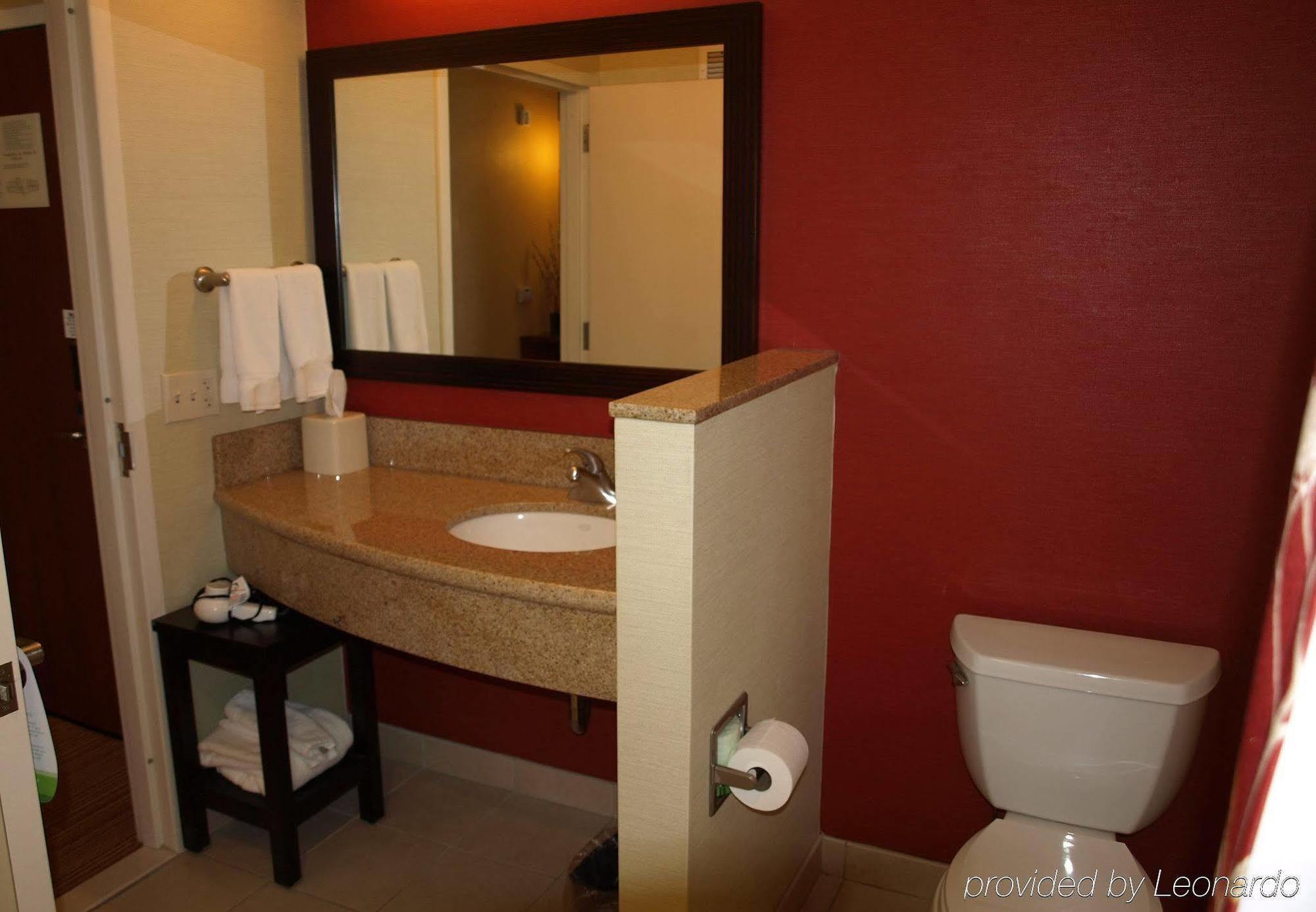 Courtyard Bethlehem Lehigh Valley/I-78 Экстерьер фото