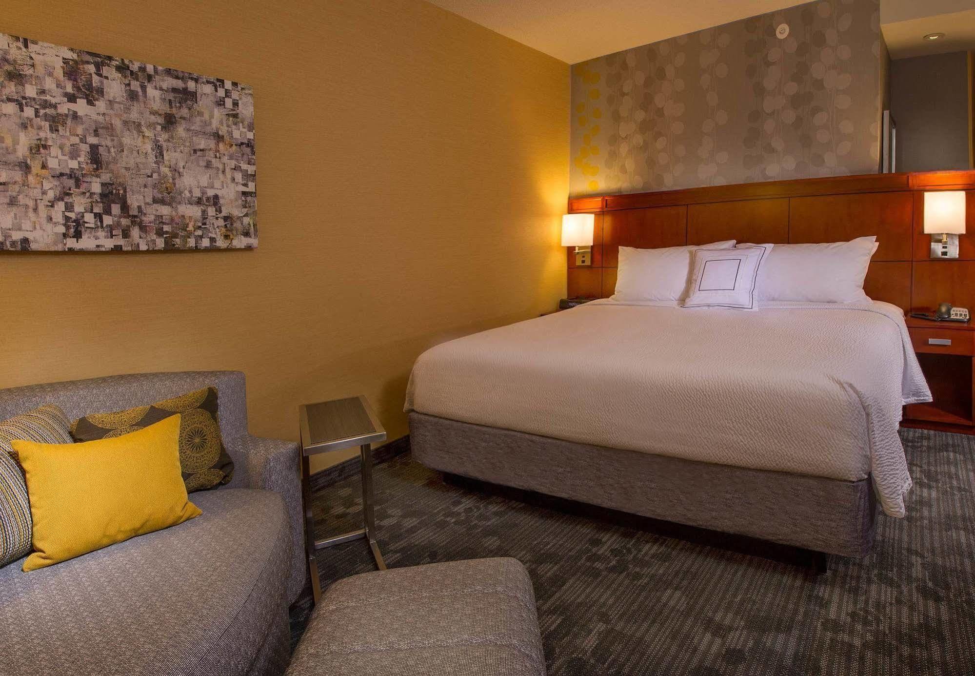 Courtyard Bethlehem Lehigh Valley/I-78 Экстерьер фото