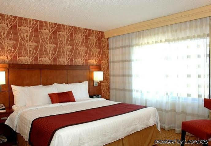 Courtyard Bethlehem Lehigh Valley/I-78 Экстерьер фото